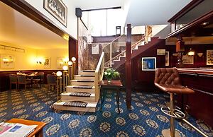 Hotel Leonet