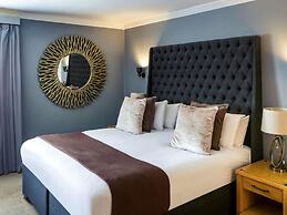 Barons Court Hotel