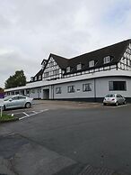 Barons Court Hotel