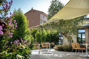 Hotel Carlo Felice