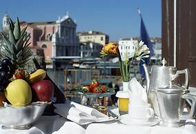 Hotel Carlton on the Grand Canal