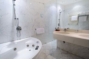 Admiral Art Hotel
