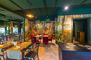 Admiral Art Hotel