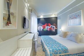 Admiral Art Hotel