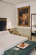 Valadier Hotel