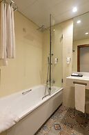 Legendary Porto Hotel