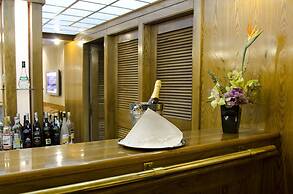 VIP Inn Berna Hotel