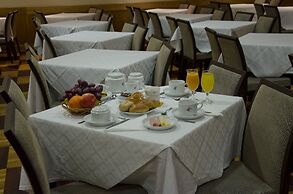 VIP Inn Berna Hotel