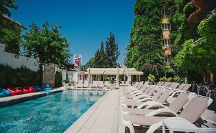 Hotel Los Angeles, Granada
