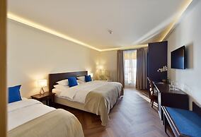 Golf Hotel Rene Capt