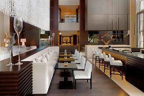 Le Meridien Dubai Hotel & Conference Centre