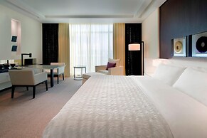 Le Meridien Dubai Hotel & Conference Centre