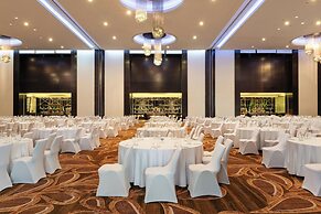 Le Meridien Dubai Hotel & Conference Centre