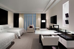 Le Meridien Dubai Hotel & Conference Centre
