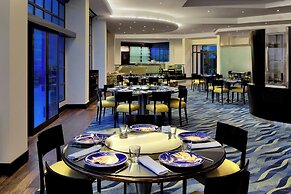 Le Meridien Dubai Hotel & Conference Centre