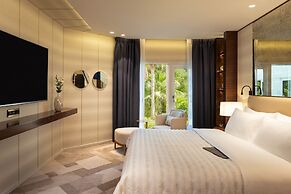 Le Meridien Dubai Hotel & Conference Centre