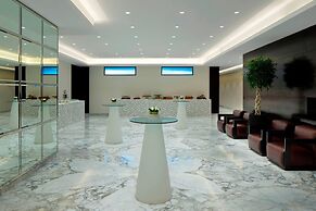Le Meridien Dubai Hotel & Conference Centre