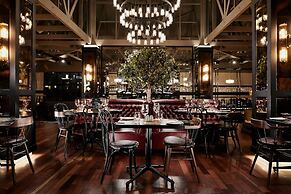 Protea Hotel by Marriott Johannesburg Balalaika Sandton