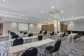 Protea Hotel by Marriott Johannesburg Balalaika Sandton