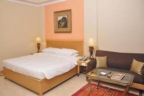 The Hans Hotel New Delhi