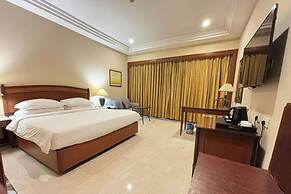The Hans Hotel New Delhi