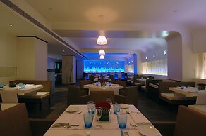 The Hans Hotel New Delhi