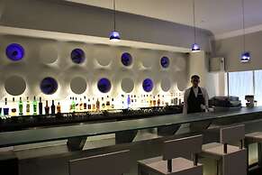 The Hans Hotel New Delhi