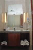 The Hans Hotel New Delhi