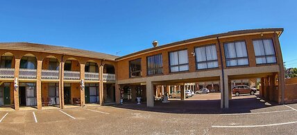 Cumberland Motor Inn