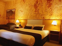 Desert Cave Hotel