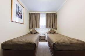 Forrest Hotel and Apartments