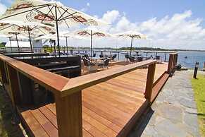 Comfort Resort Waters Edge