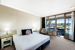 Comfort Resort Waters Edge