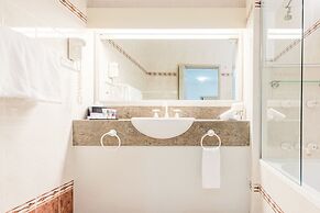 Mercure Charlestown