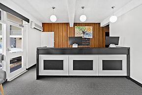 Park Motor Inn