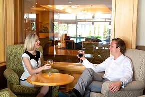 Brentwood Hotel