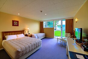 Brentwood Hotel