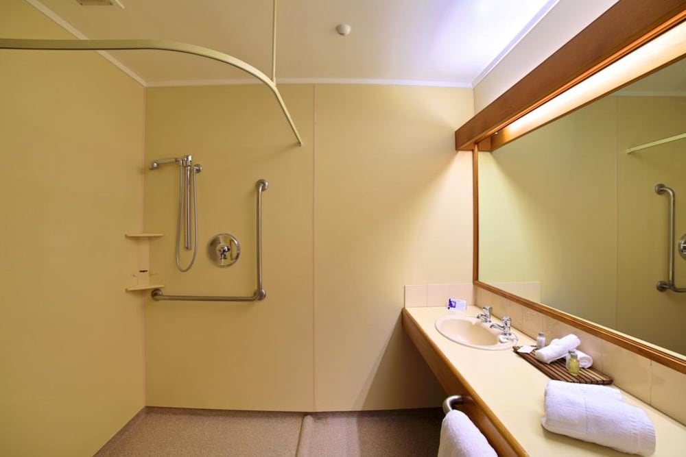 Brentwood Hotel