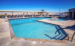 Lake Powell Resort