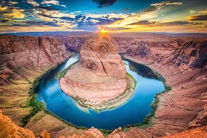 Lake Powell Resort