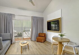 Mercure Cairns