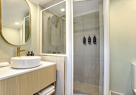 Mercure Cairns