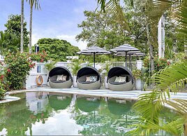Mercure Cairns