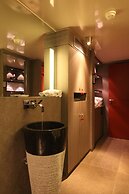 Pavillon de la Reine & Spa, Place des Vosges