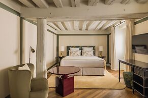 Pavillon de la Reine & Spa, Place des Vosges