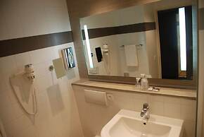 Mercure Le Mans Batignolles - Hôtel & Spa