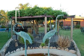 Federation Motel Resort