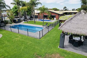 Federation Motel Resort