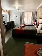 Gilgandra Motel