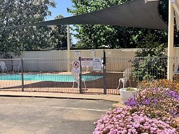 Gilgandra Motel